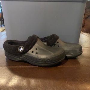 Fuzzy crocs size 9 womens